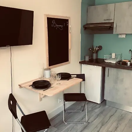 Studio Face Aux Thermes Linge Compris La Bourboule Exterior photo